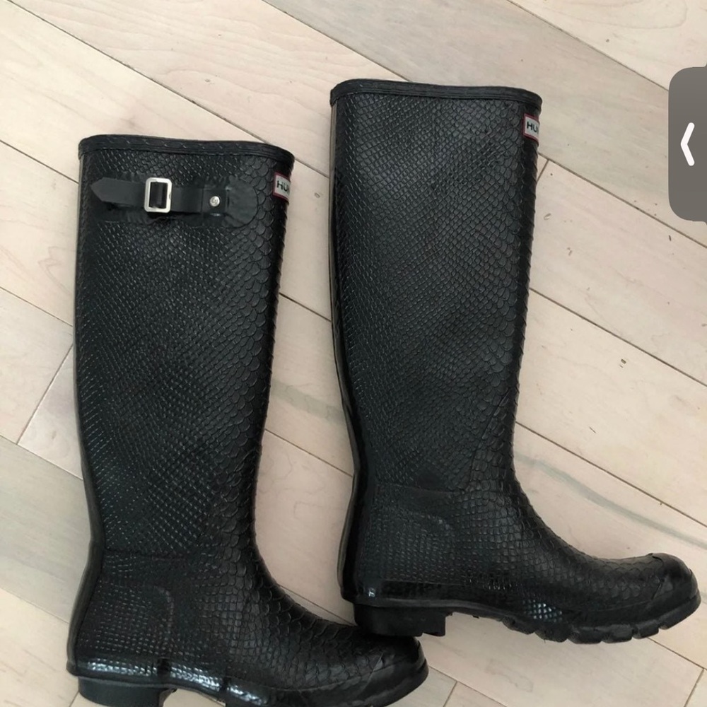 Hunter black boots - Picture 3 of 7